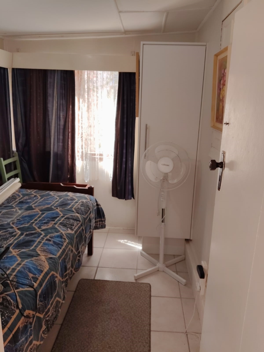 5 Bedroom Property for Sale in Hartenbos Central Western Cape